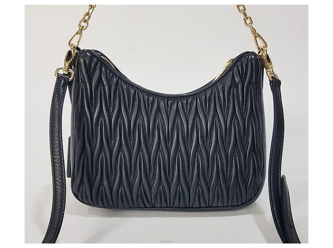 Miu Miu Borsa a spalla matelassé con catena - vista 5
