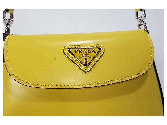 Prada Mini borsa Cleo in pelle spazzolata - vista 3