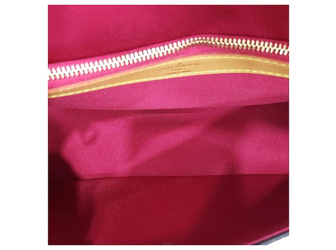 Louis Vuitton Borsa a tracolla Monogram Canvas Fuchsia - vista 8