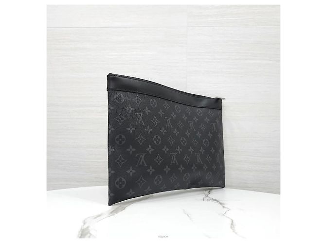 Louis Vuitton Pochette Apollo GM Monogram Eclipse - vue 5