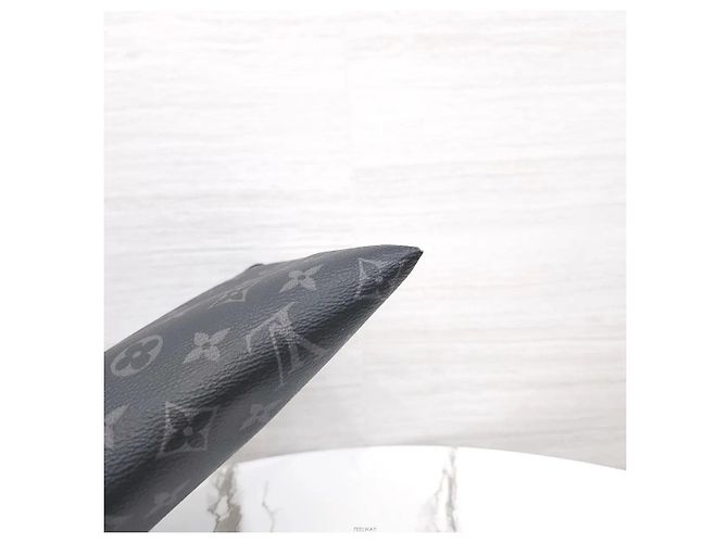 Louis Vuitton Pochette Apollo GM Monogram Eclipse - vue 7