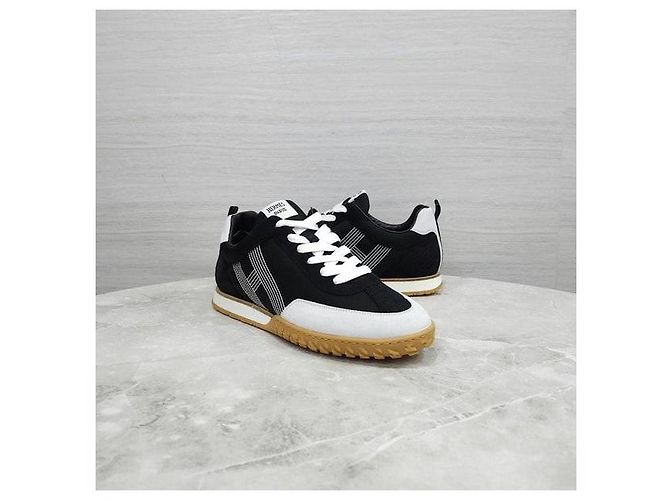 Sneakers Hermès in pelle nera uomo - vista 3