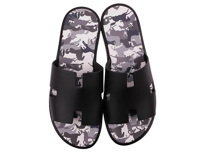 Sandali Hermès Izmir in pelle nera - vista 10