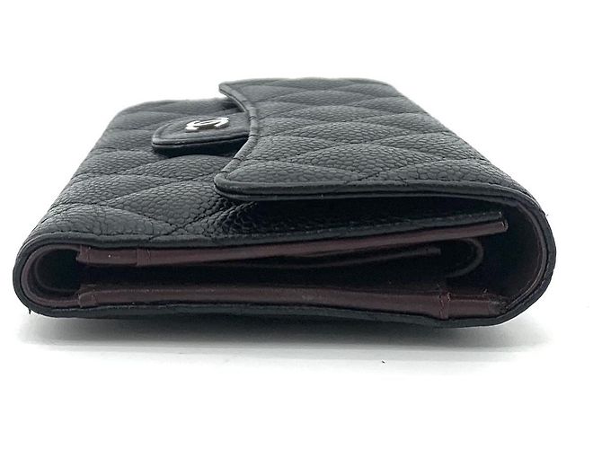 Chanel Classic Caviar Klappgeldbörse mit silbernem Logo - Ansicht 4