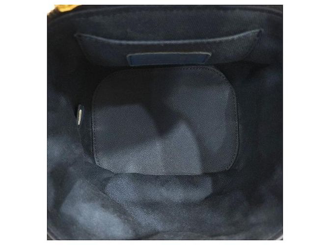 Chanel Série de malas de mão e tiracolo vanity em denim acolchoado - vista 9
