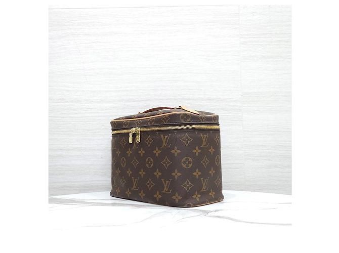 Louis Vuitton Pouch Tote BB Monogram Canvas Nice - vista 11
