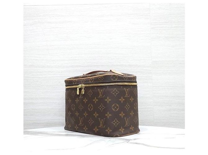 Louis Vuitton Pouch Tote BB Monogram Canvas Nice - vista 2