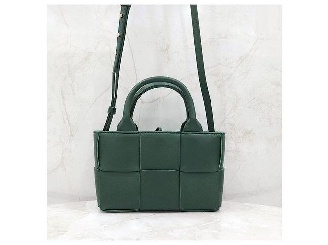 Bottega Veneta Borsa a spalla Arco Mini Tote Green Candy - vista 3