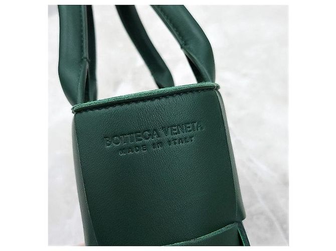 Bottega Veneta Borsa a spalla Arco Mini Tote Green Candy - vista 4