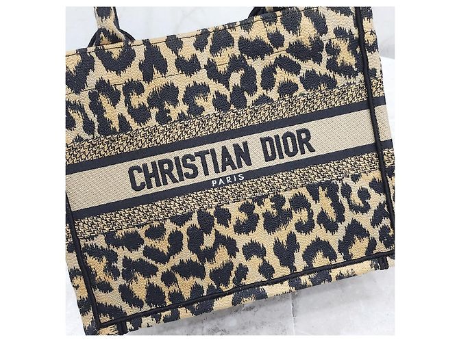 Dior Leopard Small Book Tote Bag - Ansicht 15