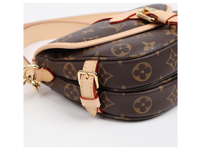 Louis Vuitton Soumierre Tote Shoulder Bag aus Monogram Canvas - Ansicht 7