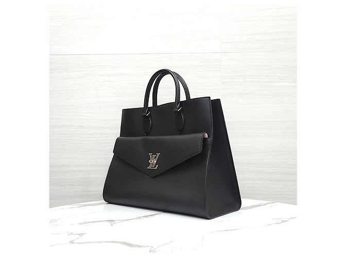 Louis Vuitton Lockme Tote MM Shoulder Bag - view 12