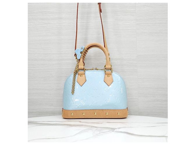 Louis Vuitton Borsa a tracolla Remix Monogram Vernis Alma BB Sky - vista 13
