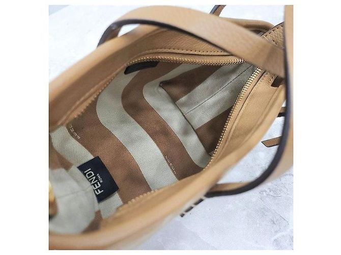 Fendi FF Mini Roll Bag aus Jacquard - Ansicht 8
