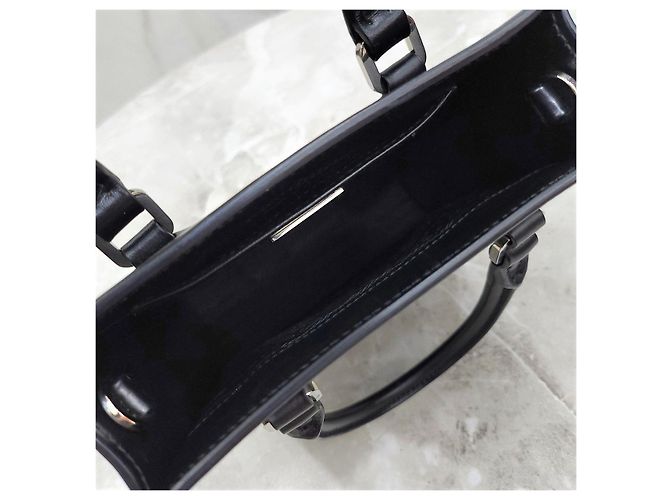 Prada Leder-Tote Bag mit geprägtem Dreieckslogo - Ansicht 14