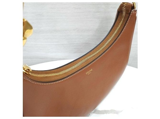 Céline Borsa Ava con tracolla media in vitello Tan - vista 5