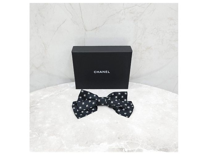 Chanel Haarnadel mit Schleife und CC-Logo Schwarz - Ansicht 12