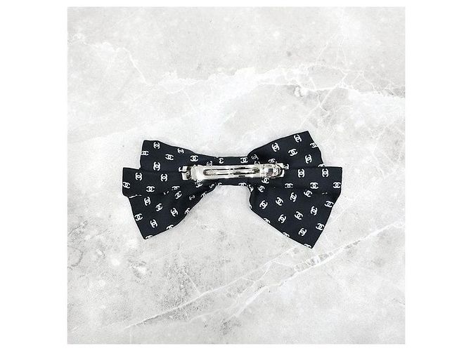 Chanel Haarnadel mit Schleife und CC-Logo Schwarz - Ansicht 2