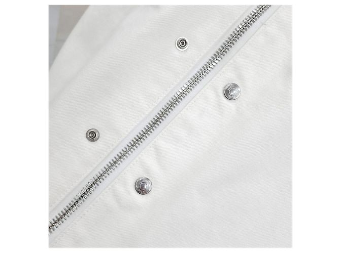 Dior Limitierte Edition weiße Denimjacke mit Tasche - Ansicht 10