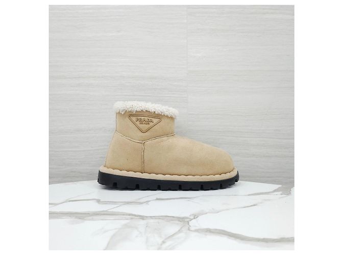Prada Stivaletti UGG in camoscio e shearling - vista 11