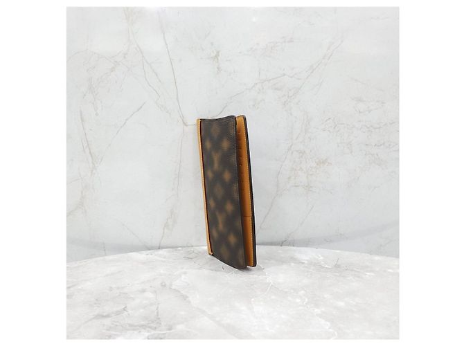 Louis Vuitton Monogram Brazza Long Wallet - view 12