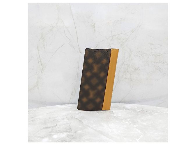 Louis Vuitton Monogram Brazza Long Wallet - view 13