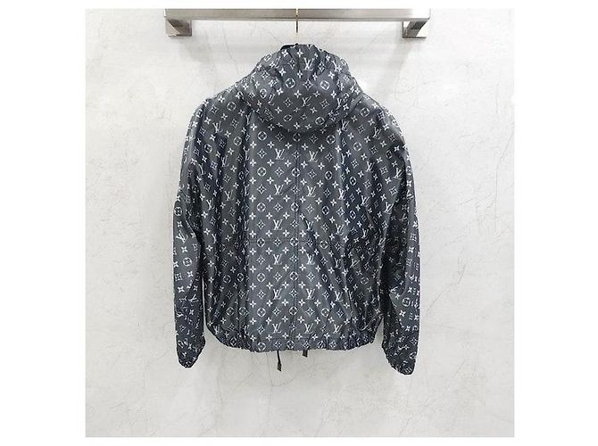 Louis Vuitton Chaqueta cortavientos Monogram - vista 2