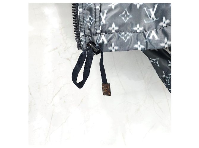 Louis Vuitton Chaqueta cortavientos Monogram - vista 9