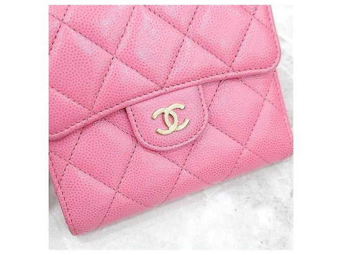 Chanel Cartera Classic de piel caviar rosa - vista 4