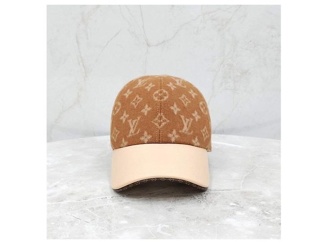 Louis Vuitton Cappello Baseball in Pelle Monogram Carry On - vista 12