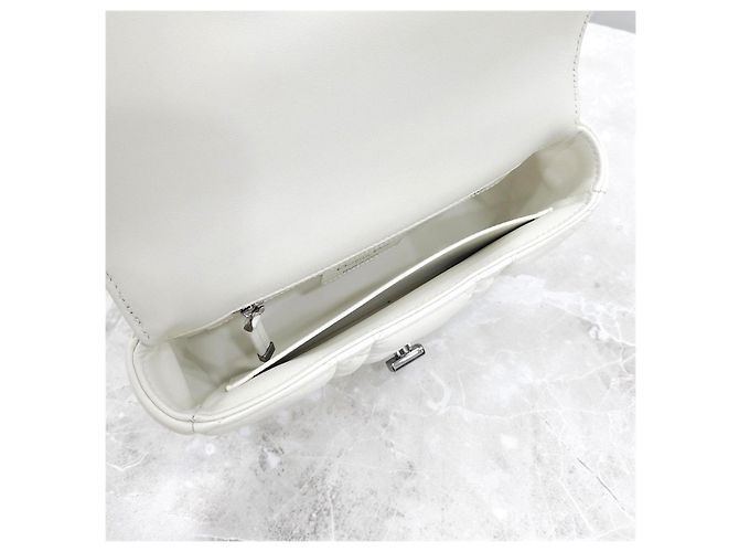 Dior Mini borsa a catena Karo Micro Cannage - vista 13