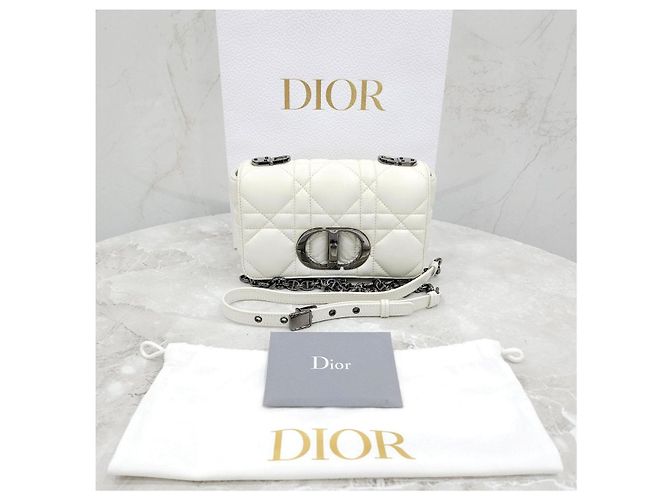 Dior Mini borsa a catena Karo Micro Cannage - vista 14