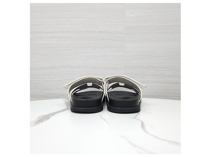 Hermès Sandali Slippers Cipre in vitello bianco - vista 9