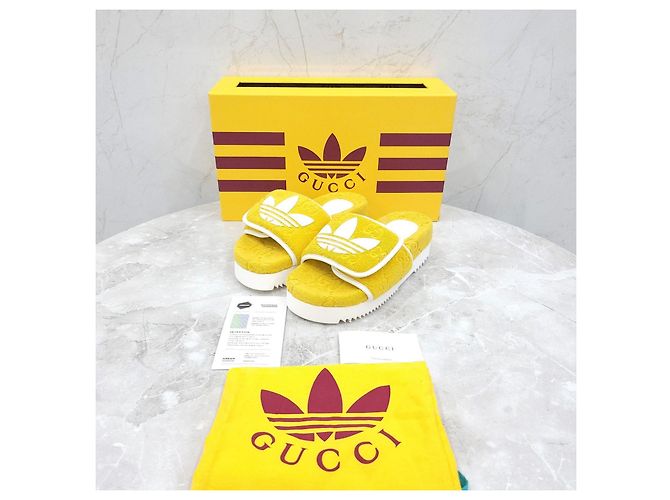 Gucci Sandalo platform GG Yellow - vista 12
