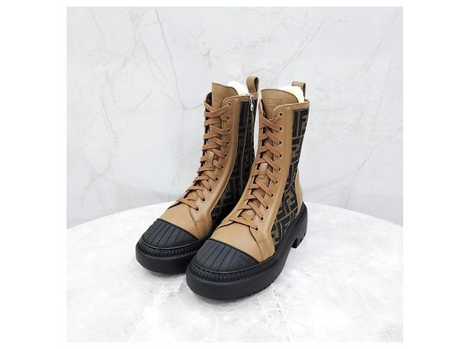 Fendi FF Jacquard Domino Flache Boots - Ansicht 11