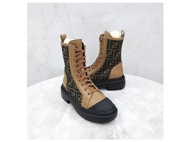 Fendi FF Jacquard Domino Flache Boots - Ansicht 13