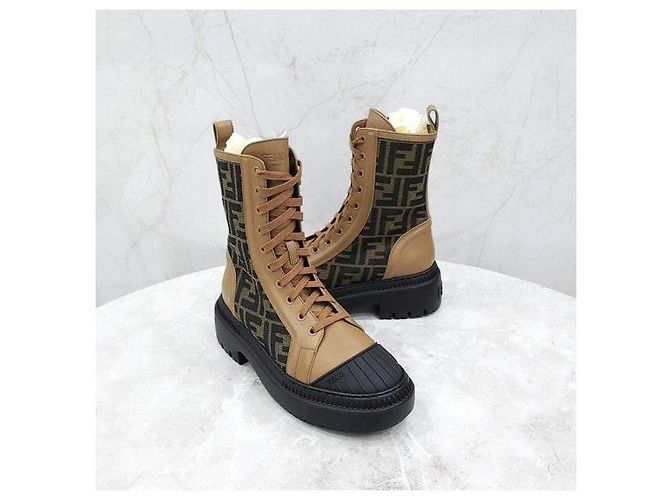 Fendi FF Jacquard Domino Flache Boots - Ansicht 3