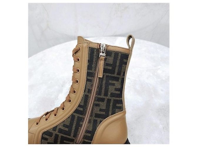 Fendi FF Jacquard Domino Flache Boots - Ansicht 6