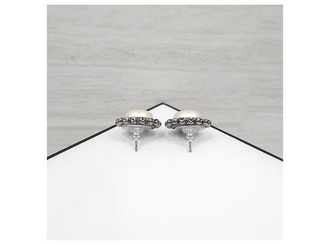 Chanel Pearl Cubic Circle Ohrringe - Ansicht 3