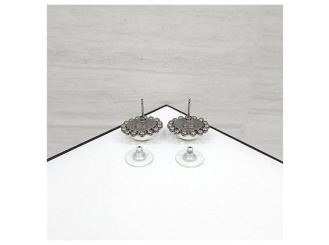 Chanel Pearl Cubic Circle Ohrringe - Ansicht 4