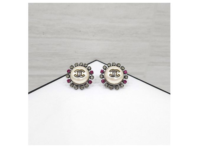 Chanel Pearl Cubic Circle Ohrringe - Ansicht 7
