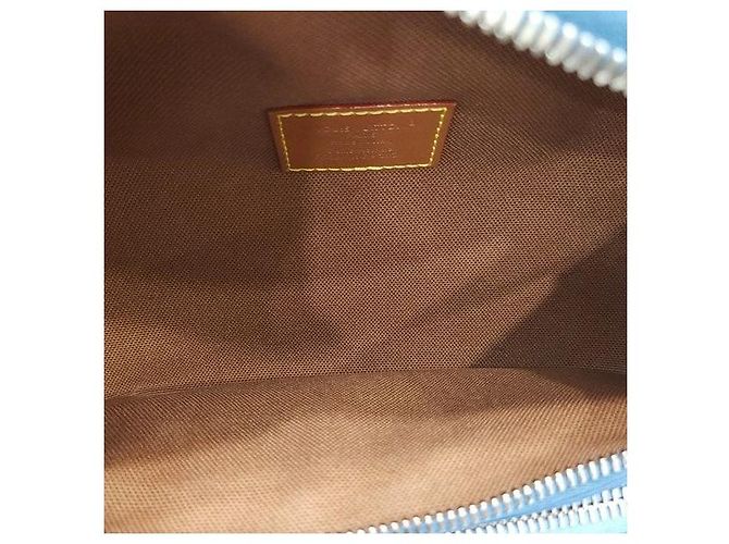 Louis Vuitton Marsupio Rush Monogram Pigment Blue Gradient - vista 8