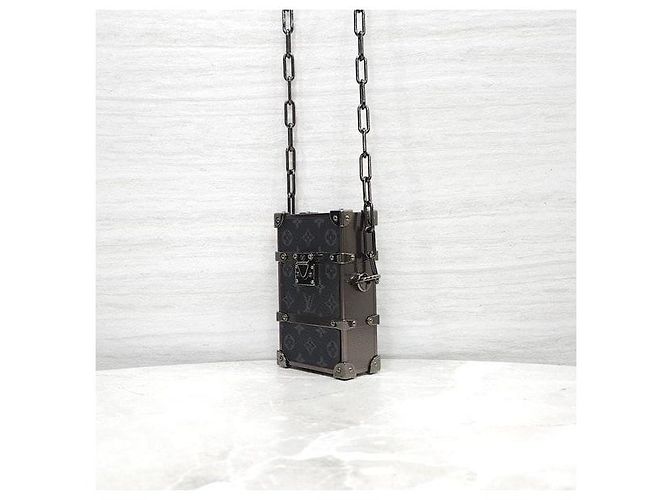 Louis Vuitton Eclipse Trunk Mini Crossbody Bag mit Kette - Ansicht 2