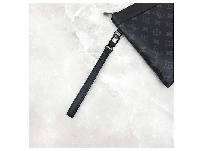 Louis Vuitton Clutch Eclipse Monogram Pochette To Go - vista 13