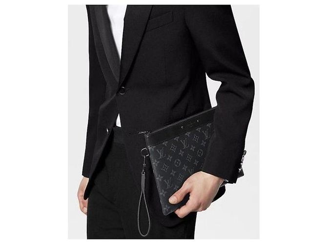 Louis Vuitton Clutch Eclipse Monogram Pochette To Go - vista 8
