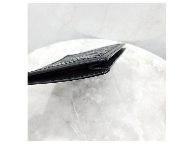 Gucci Geprägte Leder-Clutch - Ansicht 4