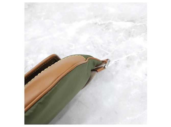 Borsa cintura Prada Re-Nylon marrone - vista 13
