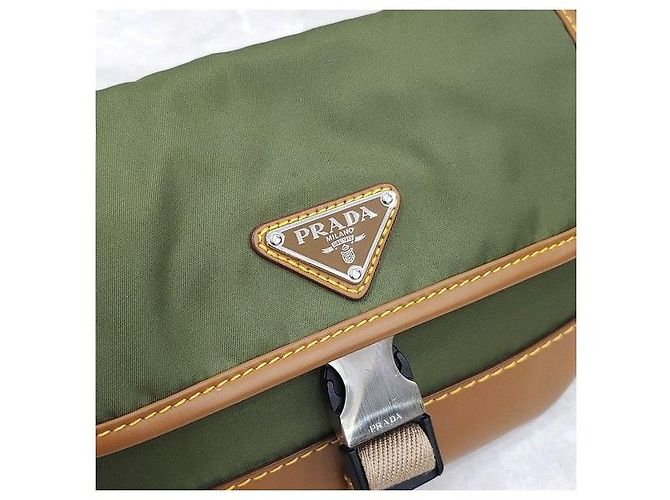 Borsa cintura Prada Re-Nylon marrone - vista 4