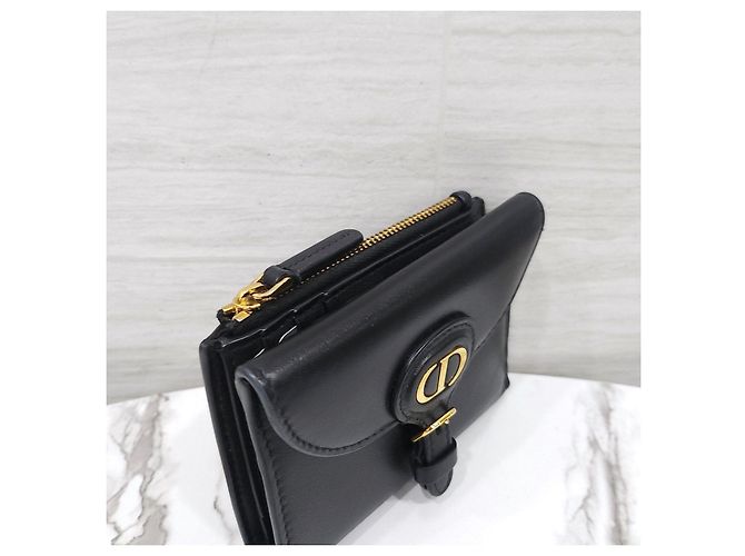 Dior Bobby Bifold Klappgeldbörse aus Box-Leder - Ansicht 11