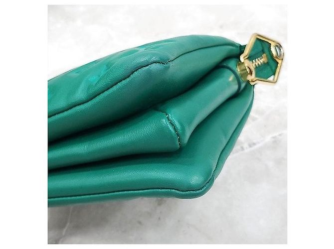 Louis Vuitton Borsa a tracolla Green Coussin BB Chain - vista 7